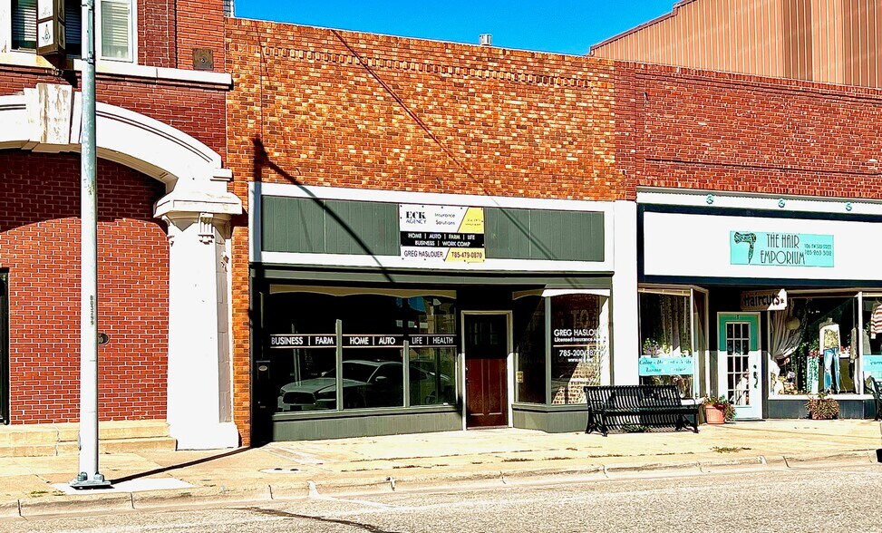 108 NW 3rd St, Abilene, KS à vendre - Photo de l’immeuble – Image 3 sur 7