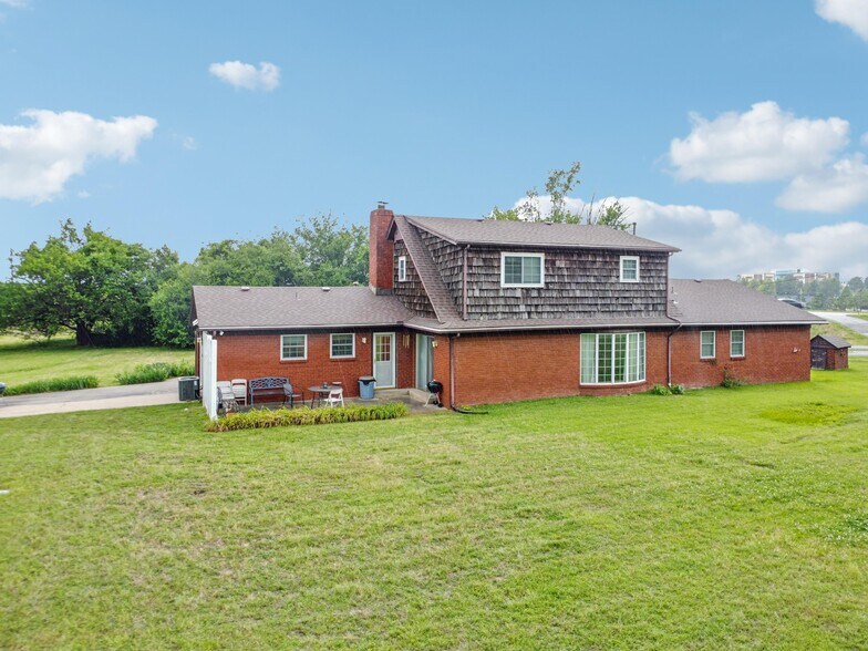 9908 N 129th East Ave, Owasso, OK à vendre - Photo de l’immeuble – Image 3 sur 6