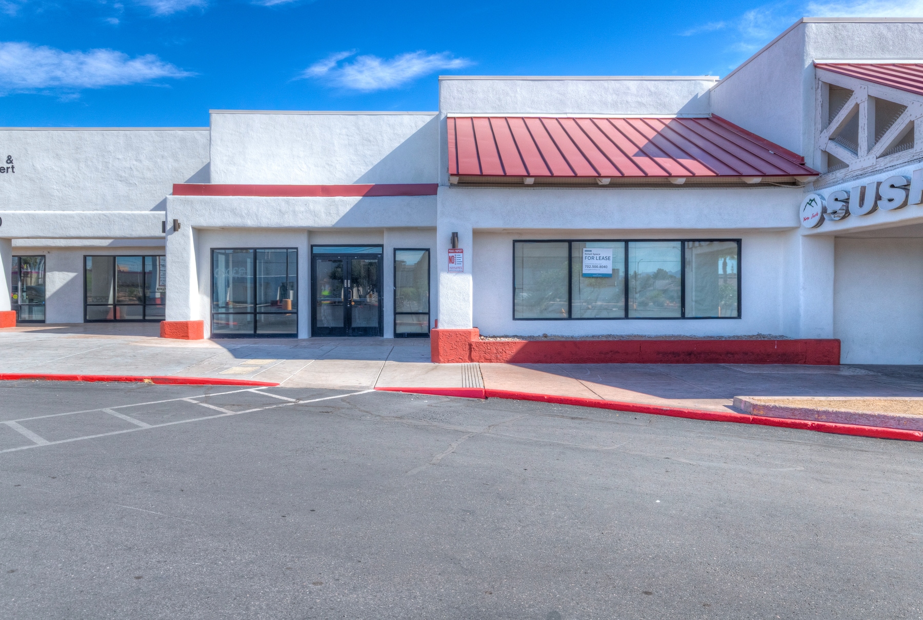 1340 E Flamingo Rd, Las Vegas, NV à louer Photo de l’immeuble– Image 1 sur 3