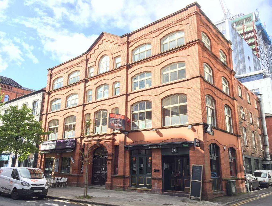 7-11 Linenhall St, Belfast à louer Photo principale– Image 1 sur 2