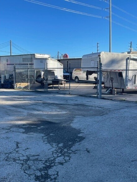 1213 Houston St, Rosenberg, TX à vendre - Photo de l’immeuble – Image 2 sur 2