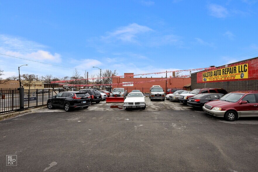 10855 S Halsted St, Chicago, IL à vendre - Photo de l’immeuble – Image 2 sur 10