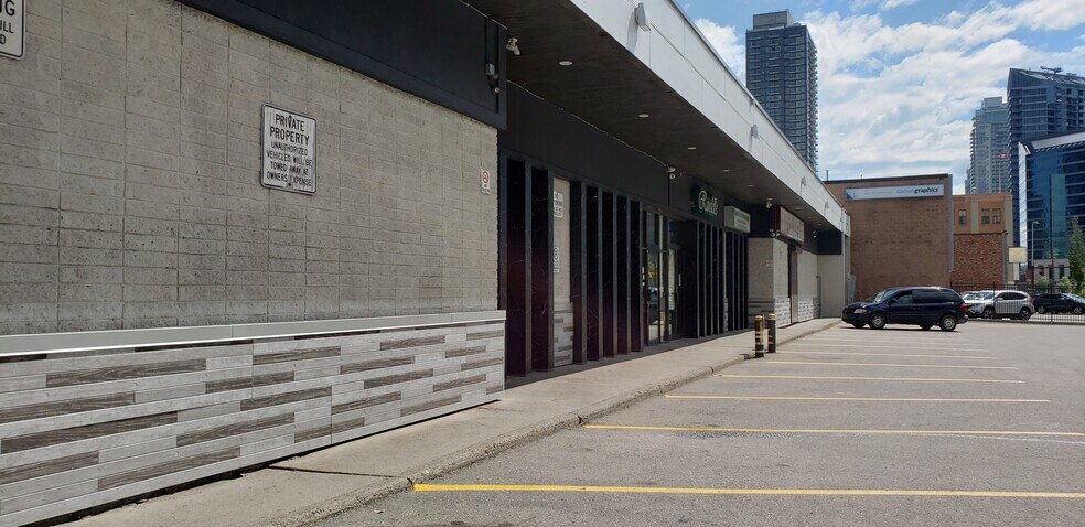140 11th Ave SW, Calgary, AB à louer - Photo de l’immeuble – Image 1 sur 8
