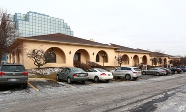 1754 N Washington St, Naperville, IL à louer Photo intérieure– Image 2 sur 8