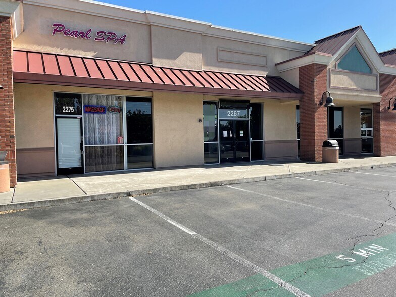 2201-2299 Las Positas Rd, Livermore, CA à louer - Photo de l’immeuble – Image 2 sur 5