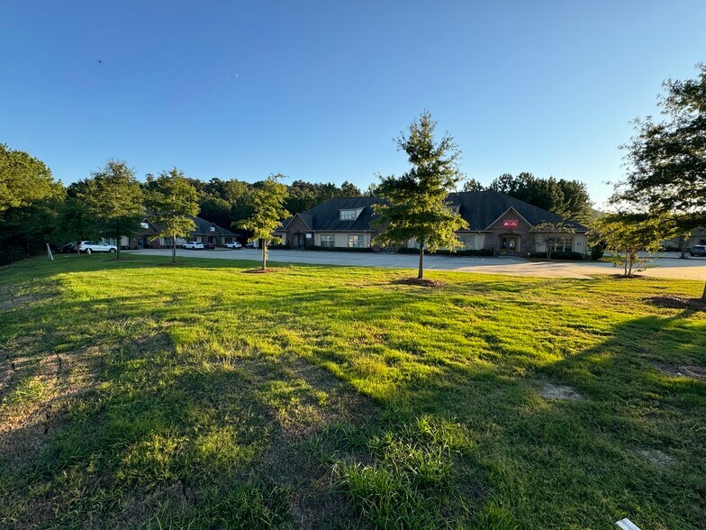 215 Narrows Pky, Birmingham, AL à vendre - Photo de l’immeuble – Image 3 sur 7