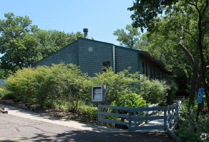 3701 Shoreline Dr, Orono, MN à louer - Photo de l’immeuble – Image 2 sur 50