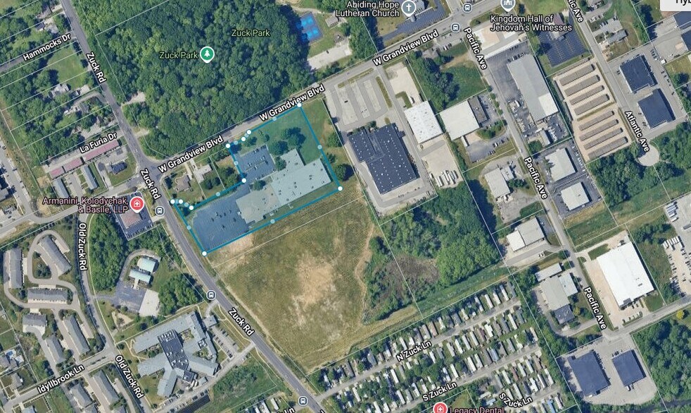 2545 W Grandview Blvd, Erie, PA à louer - Photo de l’immeuble – Image 2 sur 6