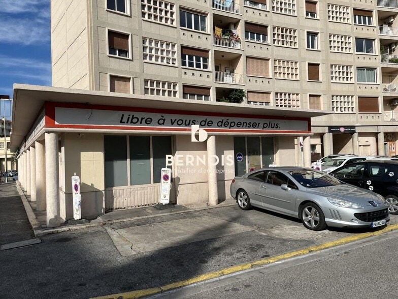Local commercial dans Toulon à louer - Photo de l’immeuble – Image 3 sur 6