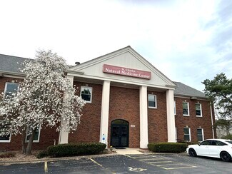 Plus de détails pour 1650 E Main St, St Charles, IL - Bureau à vendre