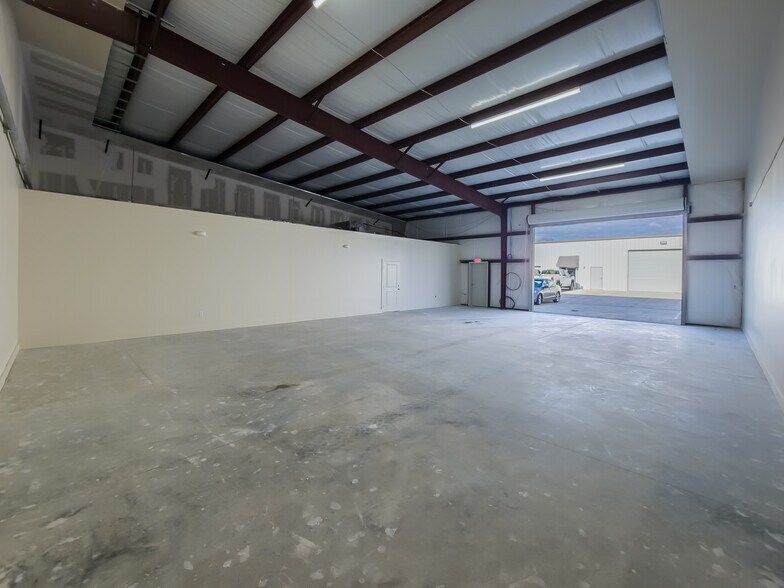 130 Hunt Rd, Tifton, GA à louer - Photo intérieure – Image 3 sur 3