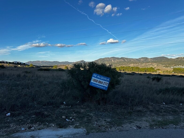 Terrain dans Elda, Alicante à vendre - Photo de l’immeuble – Image 2 sur 19
