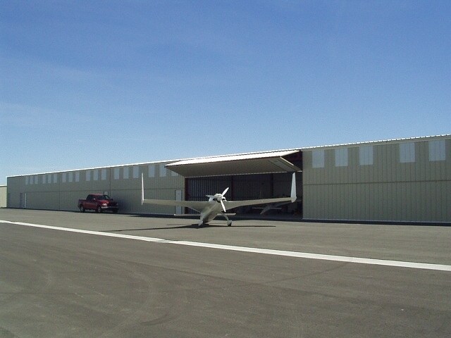 4555 W Avenue G, Lancaster, CA à louer - Photo principale – Image 1 sur 5