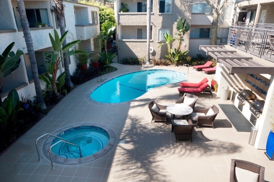3516 Sawtelle Blvd, Los Angeles, CA à vendre - Photo de l’immeuble – Image 3 sur 21