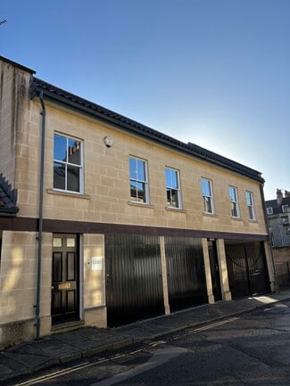 Plus de détails pour 74 Circus Mews, Bath - Bureau à louer