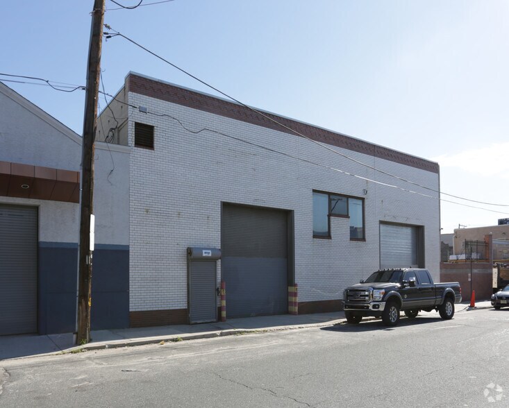 2019 Washington Ave, Philadelphia, PA à vendre - Photo de l’immeuble – Image 2 sur 3