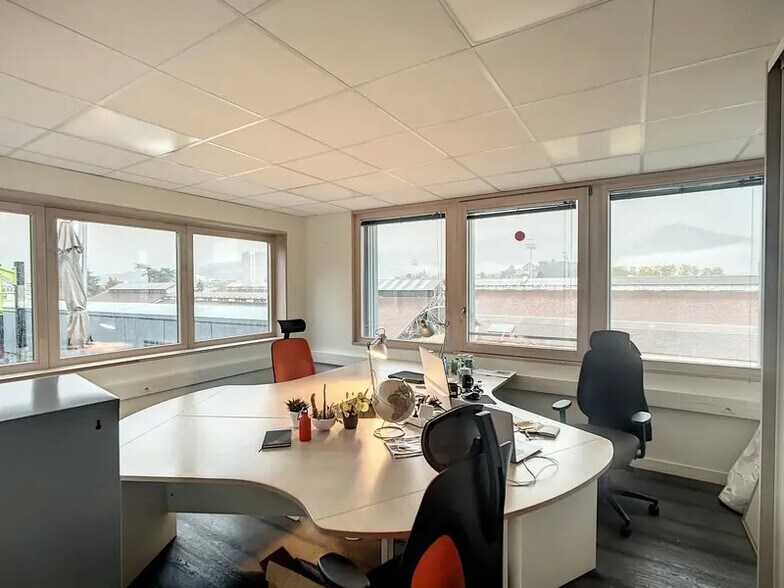 Bureau dans Chambéry à vendre - Photo intérieure – Image 3 sur 3