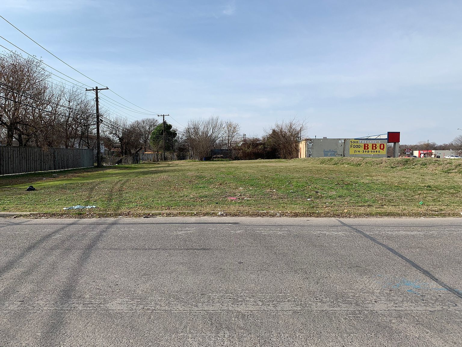 111 Oklaunion Dr, Dallas, TX à vendre Photo de l’immeuble– Image 1 sur 10