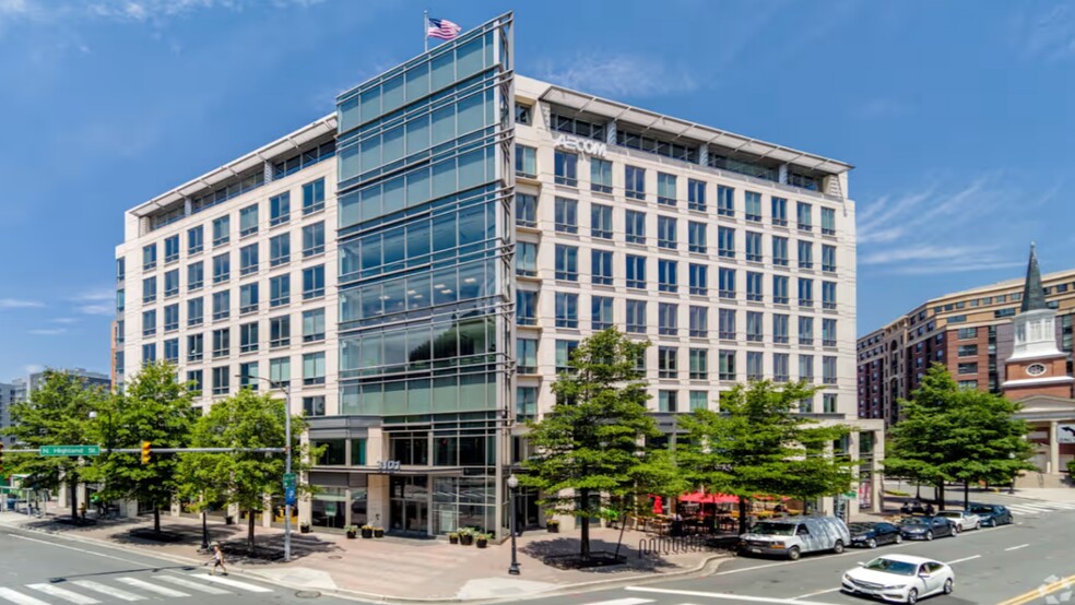 3101 Wilson Blvd, Arlington, VA à louer - Photo de l’immeuble – Image 1 sur 4