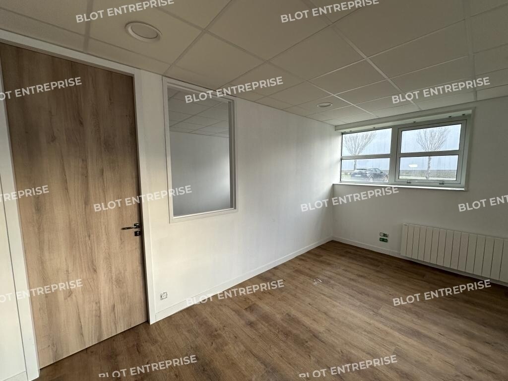 Bureau dans Lorient à louer Photo intérieure– Image 1 sur 7