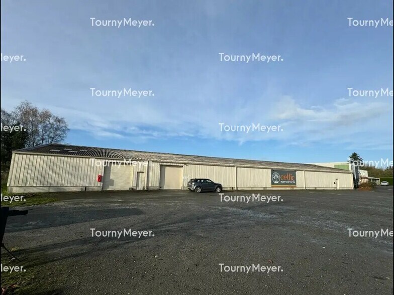 Local d'activités dans Bédée à vendre - Photo de l’immeuble – Image 1 sur 3