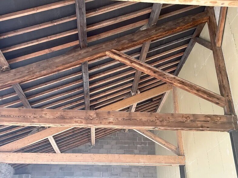 Bureau dans Chaponost à vendre - Photo intérieure – Image 2 sur 4