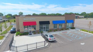 Plus de détails pour 29597-29613 7 Mile Rd, Livonia, MI - Local commercial à louer