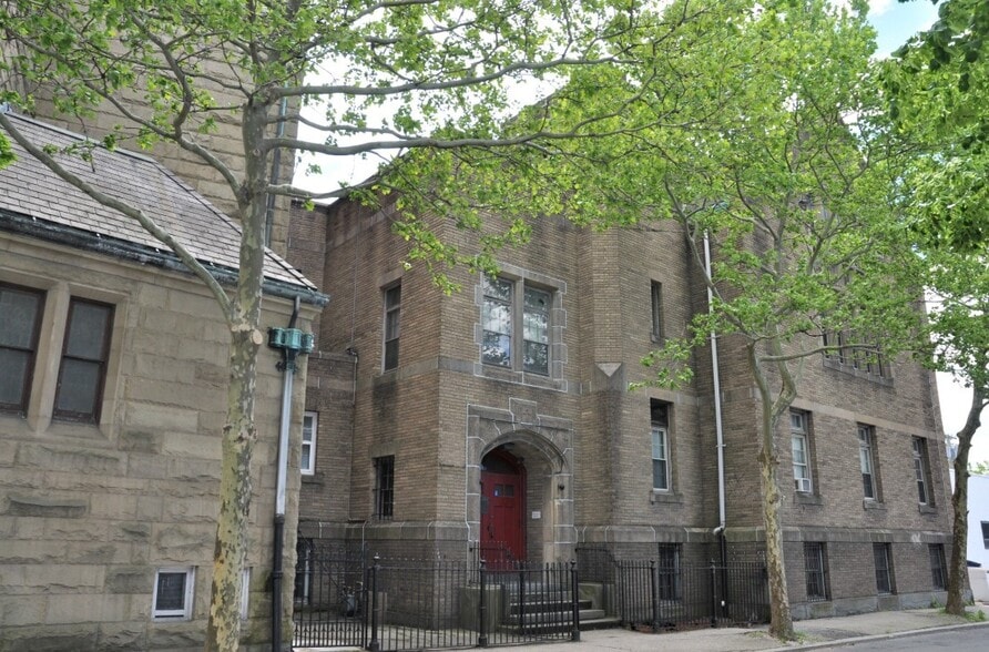 1860 Westminster St, Providence, RI à louer - Photo de l’immeuble – Image 2 sur 15