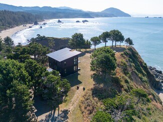 Plus de détails pour 409 Jackson St, Port Orford, OR - Spécialisé à vendre