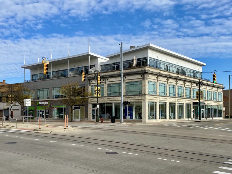 6402-6418 Woodward Ave, Detroit, MI à louer - Photo de l’immeuble – Image 3 sur 8