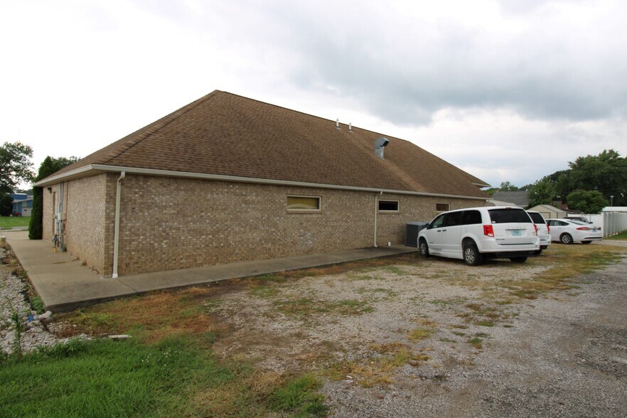 110 8th St, Princeton, IN à vendre - Photo de l’immeuble – Image 2 sur 5