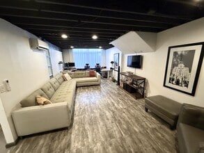 1201-1205 J St, San Diego, CA à louer Photo intérieure– Image 1 sur 6