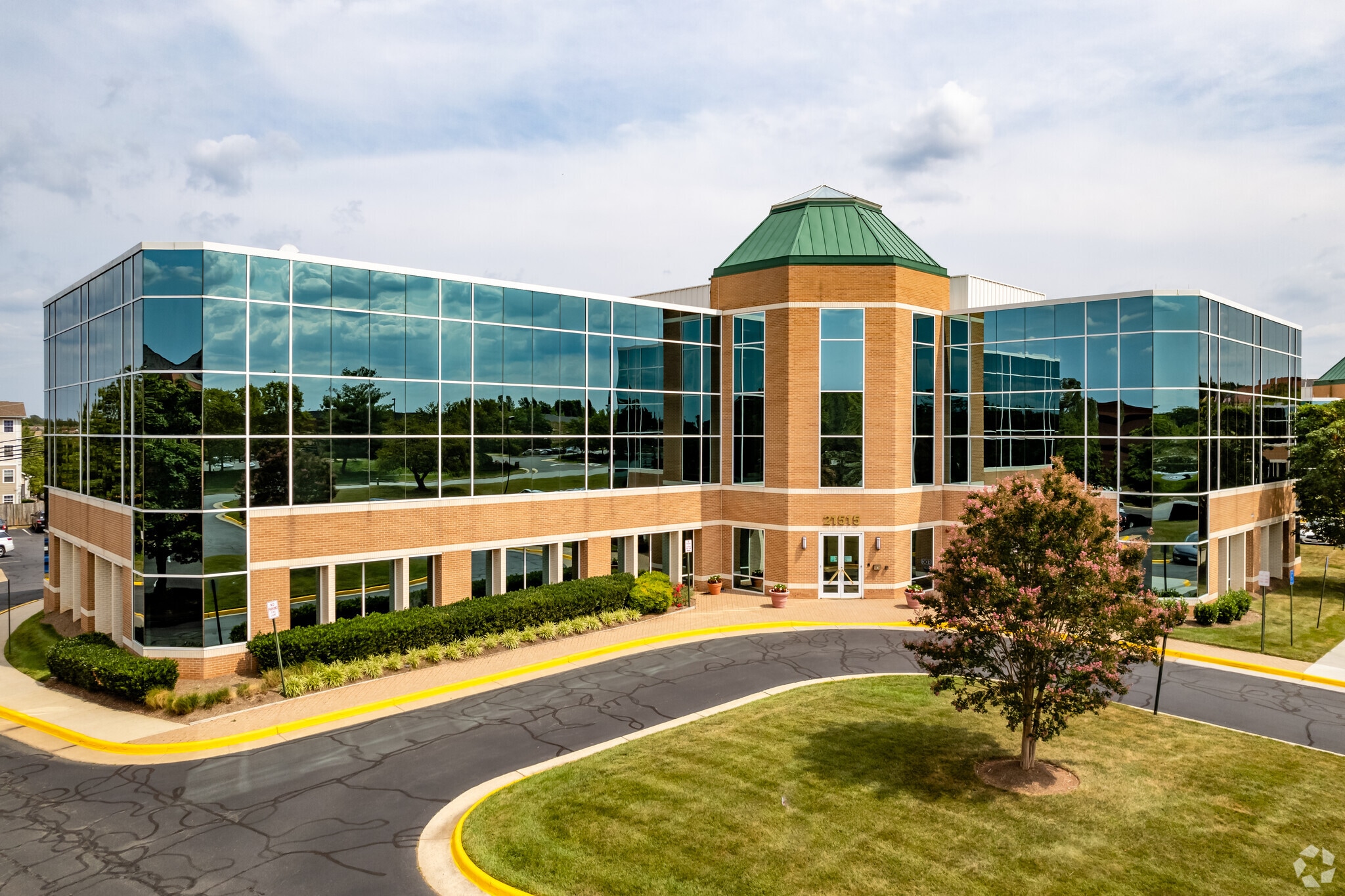 21515 Ridgetop Cir, Dulles Town Center, VA à louer Photo principale– Image 1 sur 5