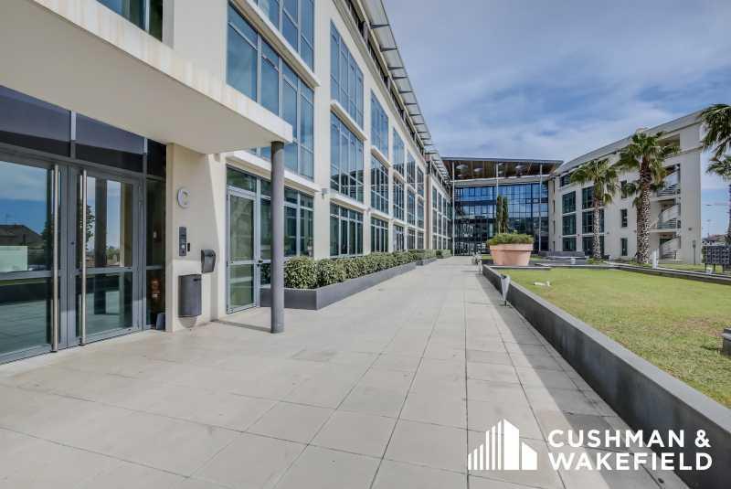 1 Rue Albert, Marseille à louer - Photo de l’immeuble – Image 2 sur 13