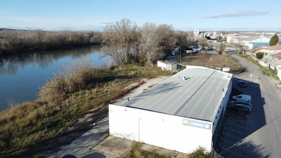 Local commercial dans Le Pontet à louer - Photo principale – Image 1 sur 6