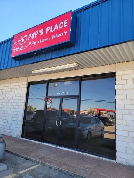 1300 W Stan Schlueter Loop, Killeen, TX à louer - Photo de l’immeuble – Image 3 sur 7