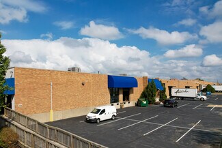 Plus de détails pour 10769-10795 Midwest Industrial Blvd, Saint Louis, MO - Industriel/Logistique à vendre