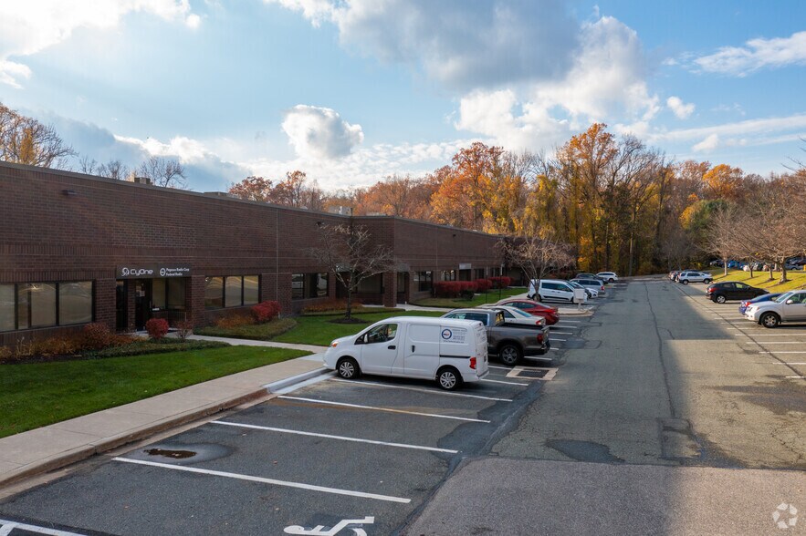 1200 Technology Dr, Aberdeen, MD à louer - Photo de l’immeuble – Image 3 sur 9