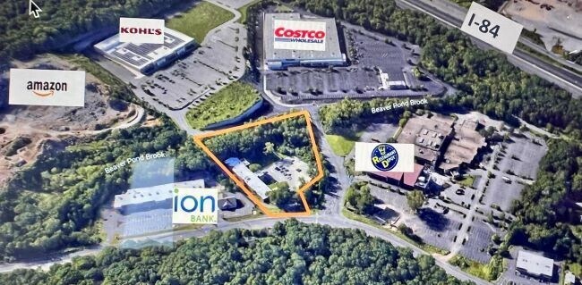 3584 E Main St, Waterbury, CT à louer Photo principale– Image 1 sur 9