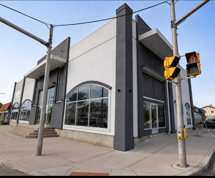1027 Notre Dame St, Embrun, ON à vendre - Photo de l’immeuble – Image 2 sur 21