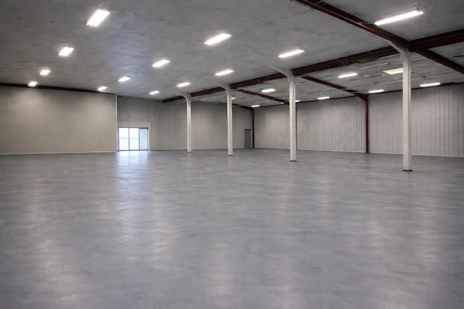 Local commercial dans Fréjus à louer Photo intérieure– Image 1 sur 2