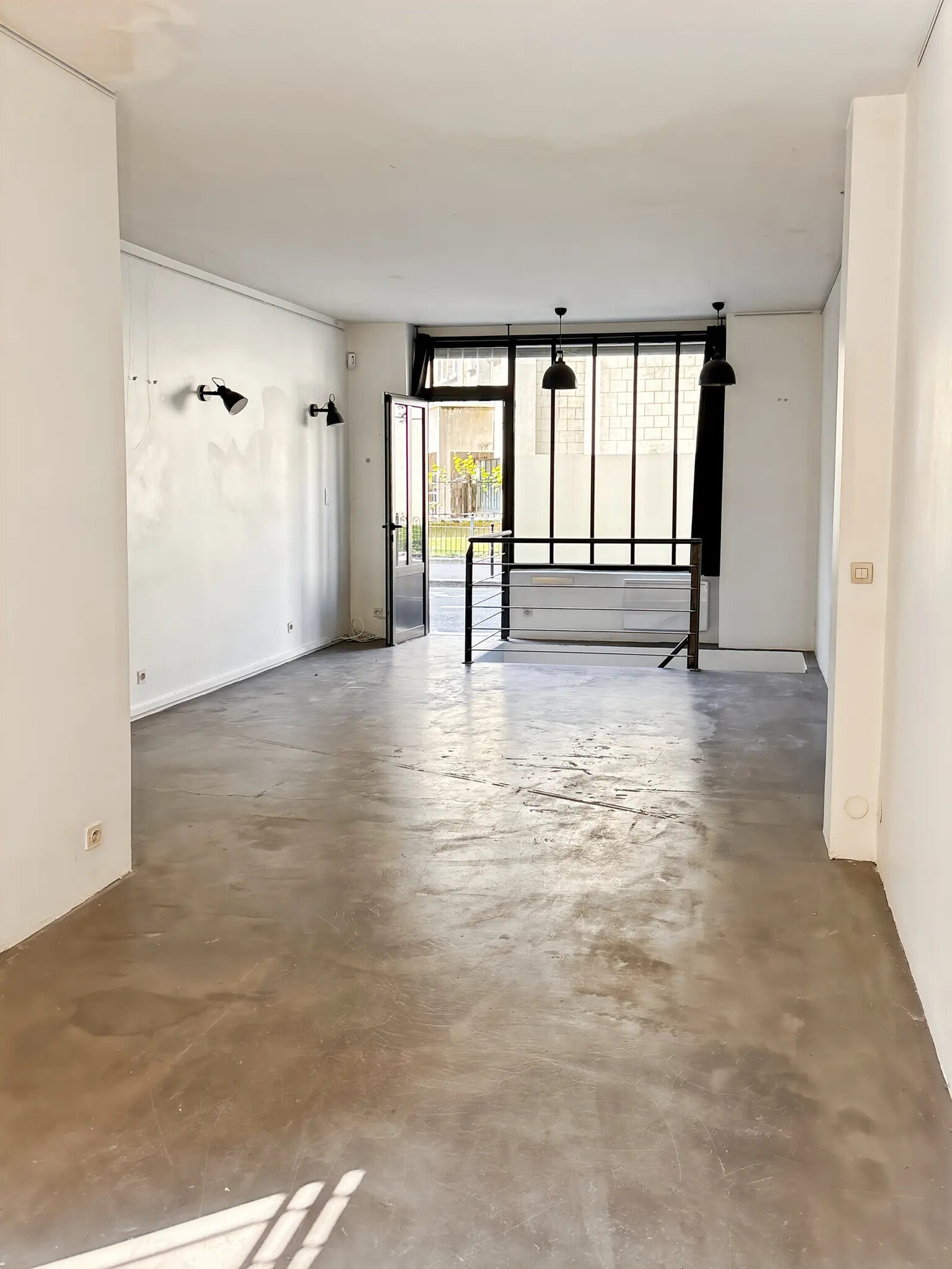 32 Rue Dagobert, Clichy à vendre Photo de l’immeuble– Image 1 sur 8