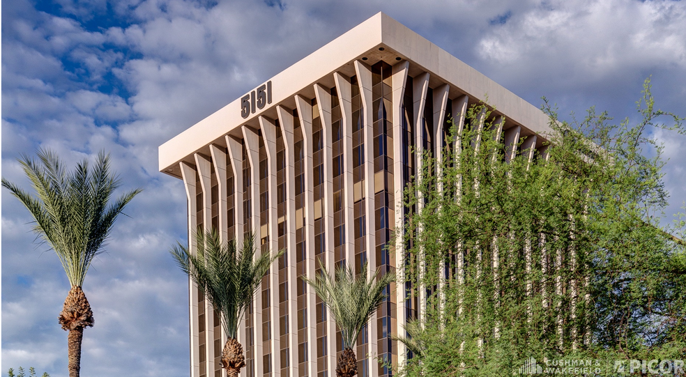 5151 E Broadway Blvd, Tucson, AZ à louer - Photo de l’immeuble – Image 1 sur 9