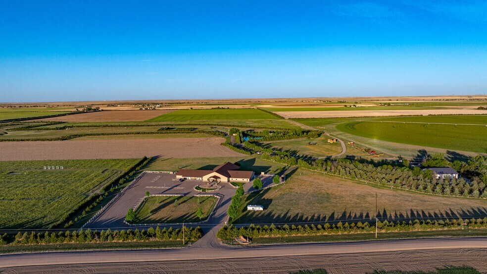 Longmeadow Game Resort & Event Venue portefeuille de 2 biens à vendre sur LoopNet.fr - Photo de l’immeuble – Image 2 sur 26