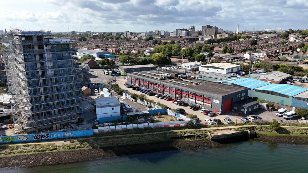 Mount Pleasant Rd, Southampton à vendre - Photo de l’immeuble – Image 2 sur 6