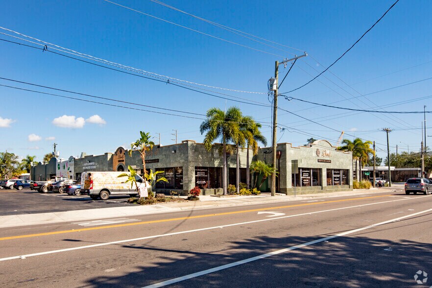 2817-2825 S Macdill Ave, Tampa, FL à louer - Photo principale – Image 1 sur 16