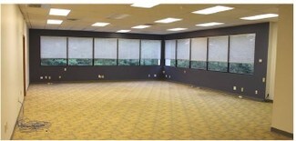 Plus de détails pour 701 Rodi Rd, Pittsburgh, PA - Bureau, Local d'activités à louer