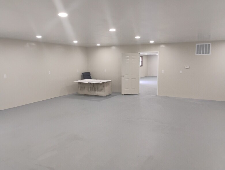 210 Springfield Rd, Gillespie, IL à vendre - Photo de l’immeuble – Image 2 sur 10