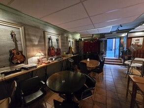 Local commercial dans Barcelone, Barcelona à louer Photo intérieure– Image 1 sur 15