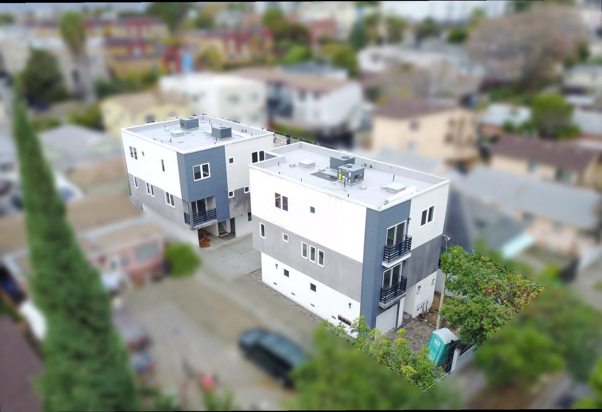 125 N Mountain View Ave, Los Angeles, CA à vendre Photo de l’immeuble– Image 1 sur 33